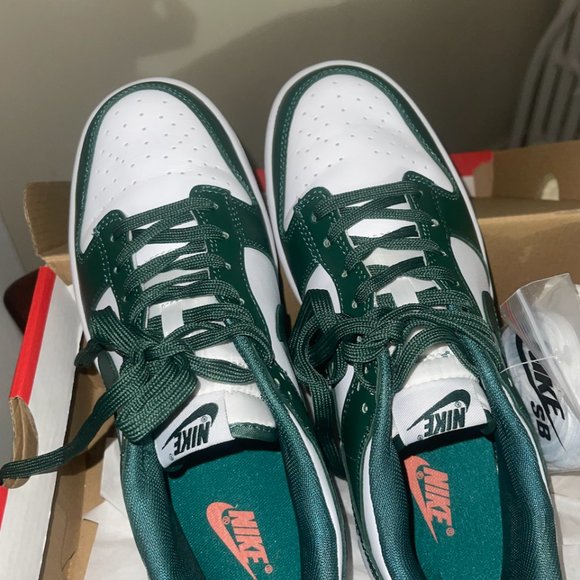 Nike Dunk Low \'Varsity Green\' BRAND NEW main image 9